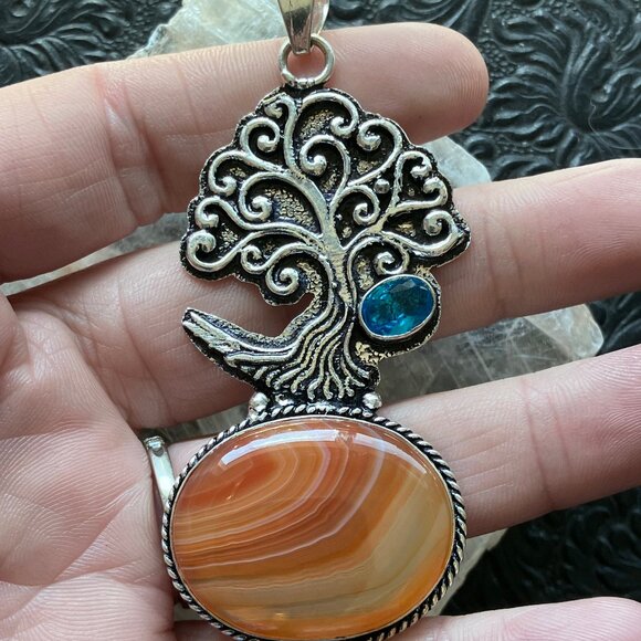 Tree With Blue Topaz and Sardonyx Pendant Crystal Stone Jewelry - Picture 6 of 7